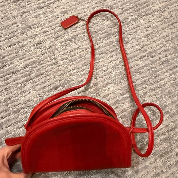 Vintage Red Coach Crossbody Bag Kimball Zip 9911 - Picture 7 of 10